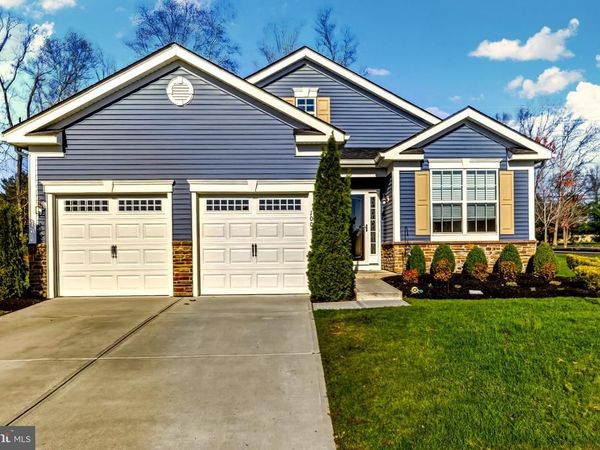 100 CASTLEBAY DRIVE , WILLIAMSTOWN, NJ 08094