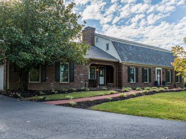 1231 Warwick Road, Harrodsburg, KY 40330