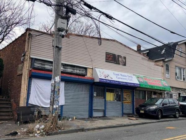 101 E Main St, Paterson, NJ 07522