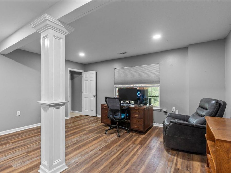 Property Image 28