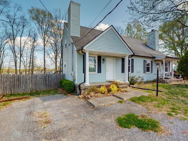 528 Debbie Dr , Hermitage, TN 37076