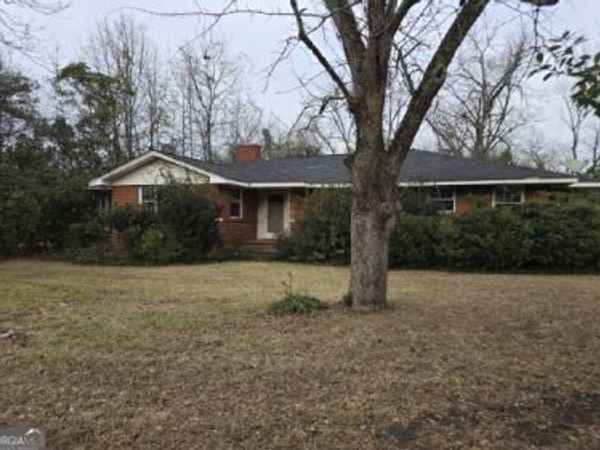 311 Fourth Street, Tennille, GA 31089