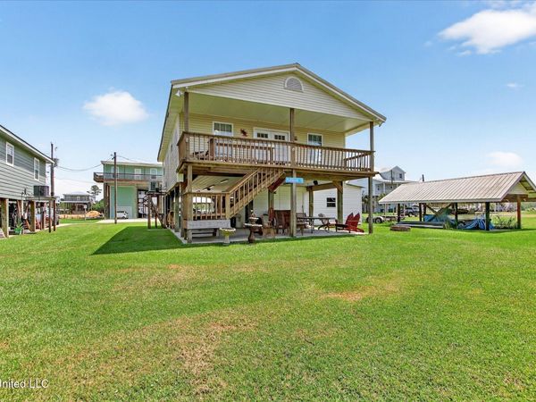 4031 Bank Street, Bay Saint Louis, MS 39520