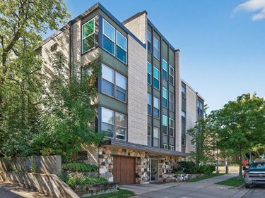 821 Douglas Avenue , Unit 204, Minneapolis, MN 55403
