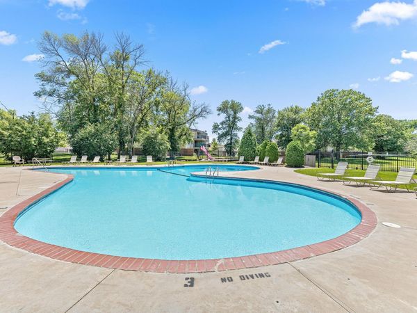 4465 Trenton Lane N, Unit 103, Plymouth, MN 55442