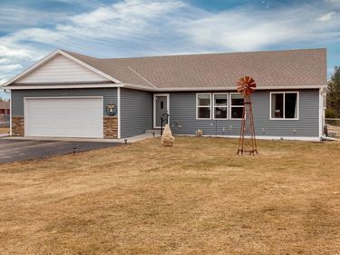9103 3rd Avenue, Pequot Lakes, MN 56472