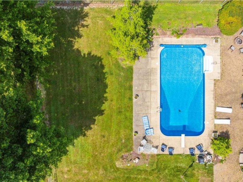 4114 S Raccoon Road , Canfield, OH 44406 Photo 14