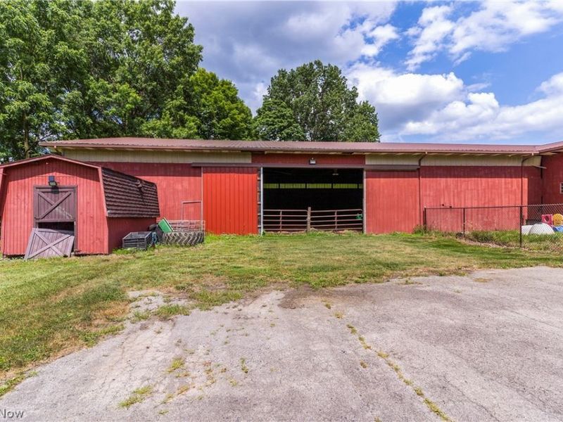 4114 S Raccoon Road , Canfield, OH 44406 Photo 44