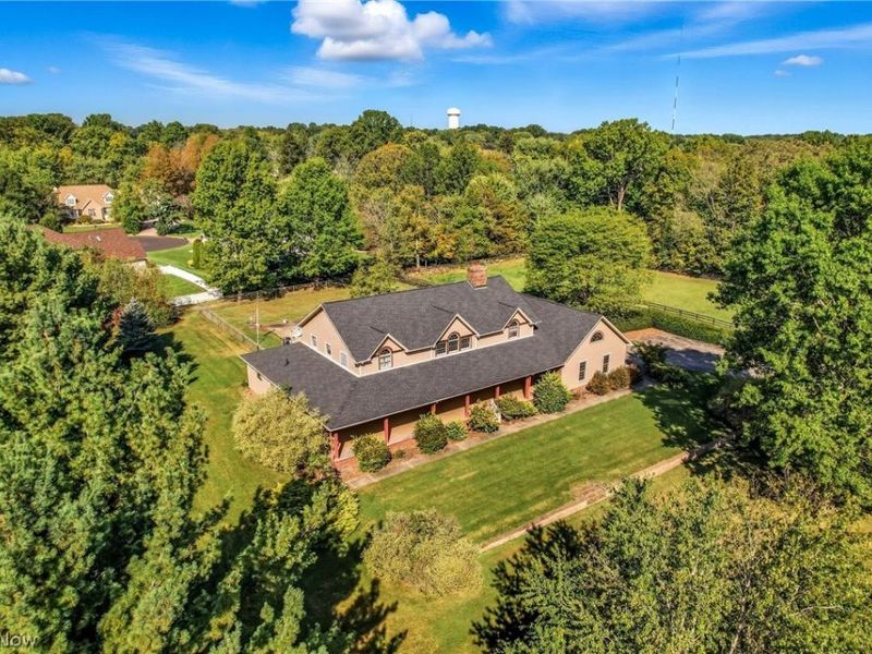 4114 S Raccoon Road , Canfield, OH 44406 Photo 5