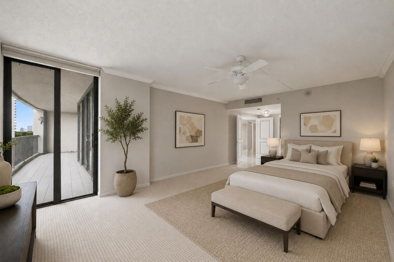 2480 Presidential Way, Unit 704, West Palm Beach, FL 33401 Photo