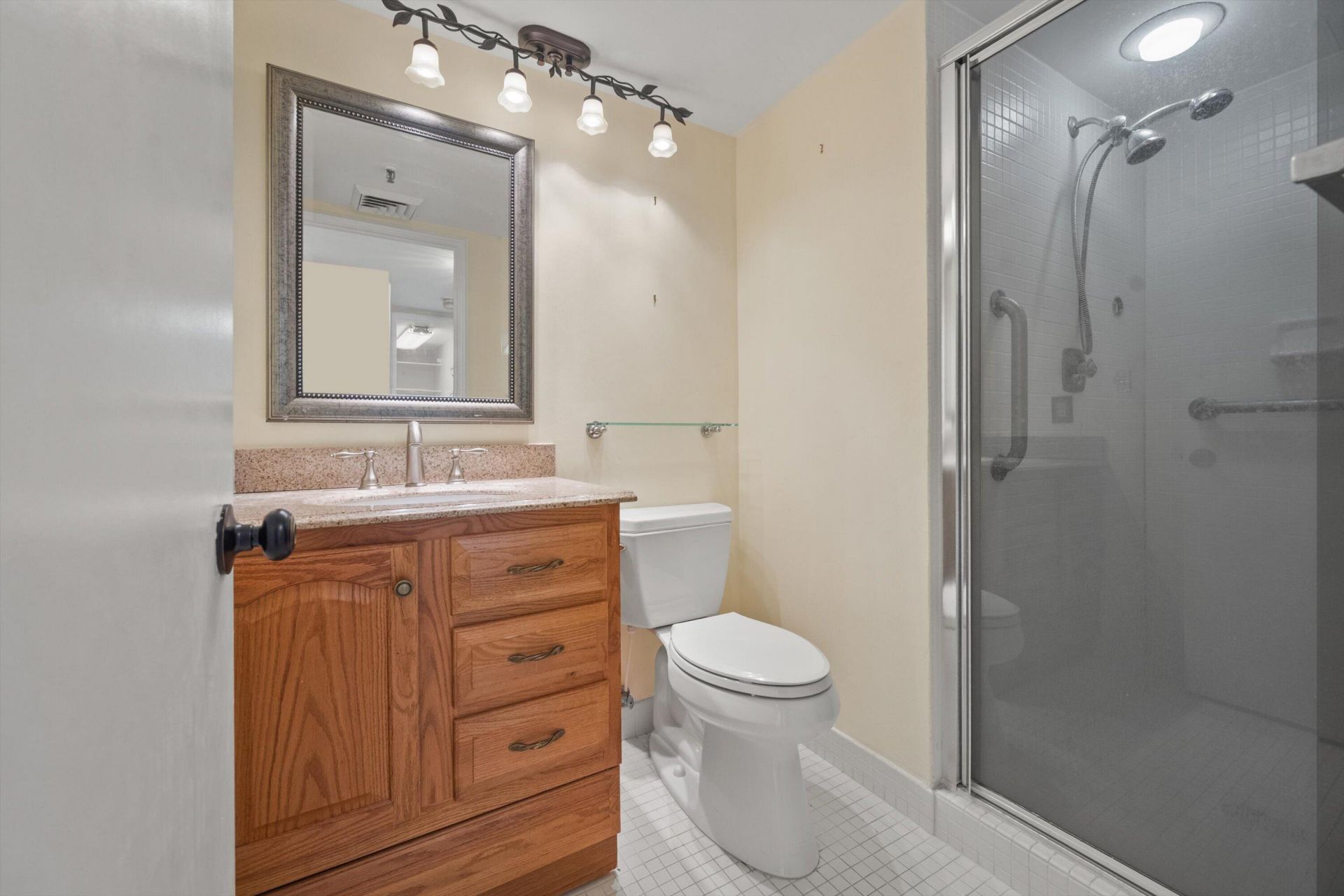 2480 Presidential Way, Unit 704, West Palm Beach, FL 33401 Photo