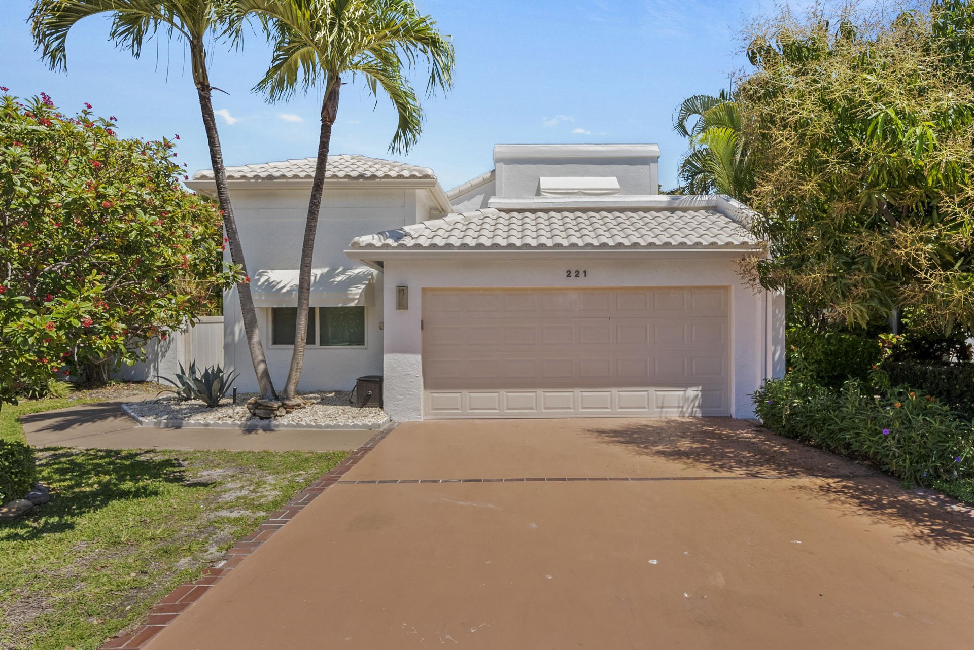 221 Pelican Way, Delray Beach, FL 33483 Photo