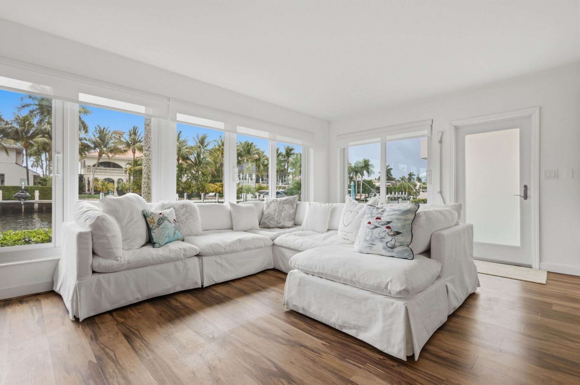 180 Isle Of Venice Drive, Unit 130, Fort Lauderdale, FL 33301 Photo