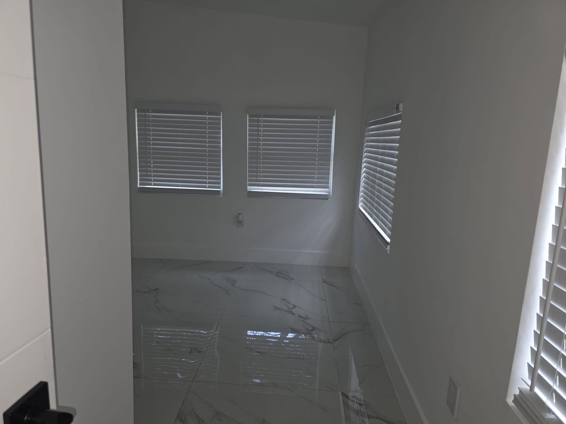 554 NW 102nd Street, Miami, FL 33150 Photo