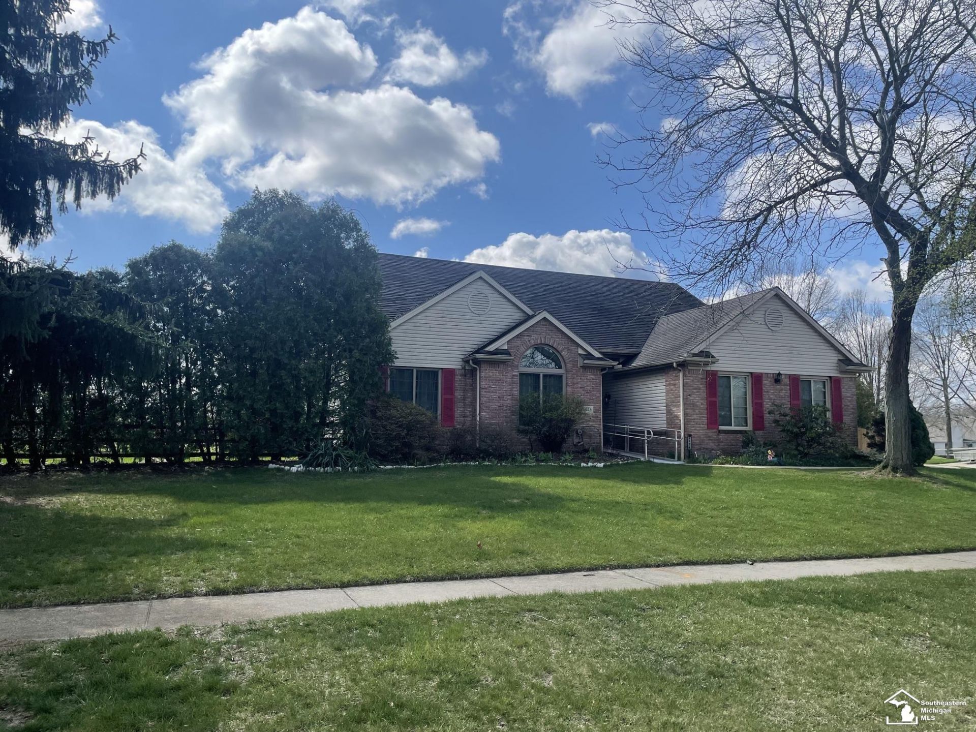 6424 Muirfield Drive, Temperance, MI 48182 Main Photo