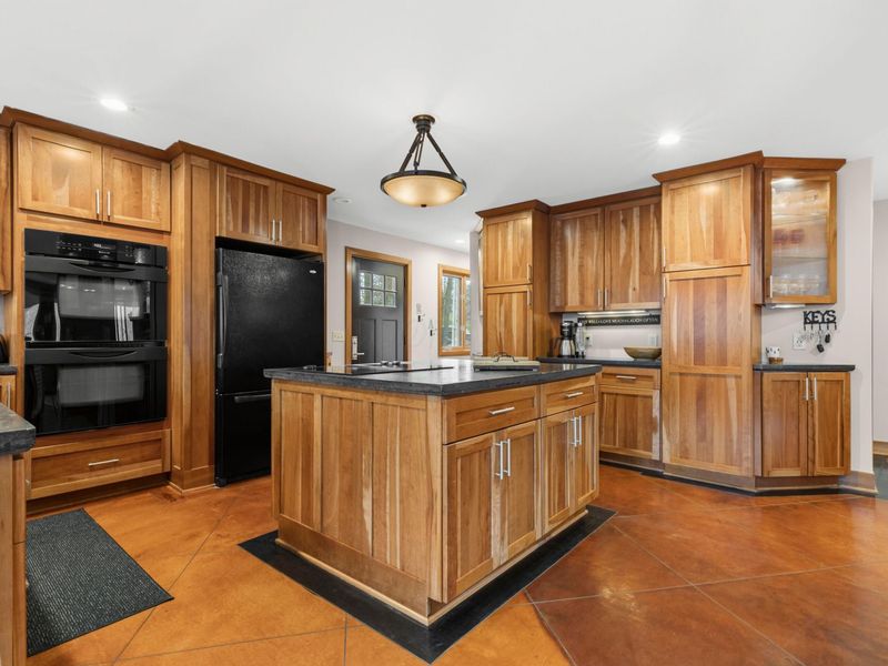 7860 Schott Road , Westerville, OH 43081 Photo 13