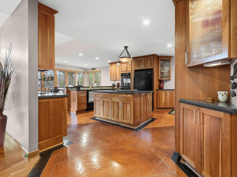 7860 Schott Road , Westerville, OH 43081 Photo 18