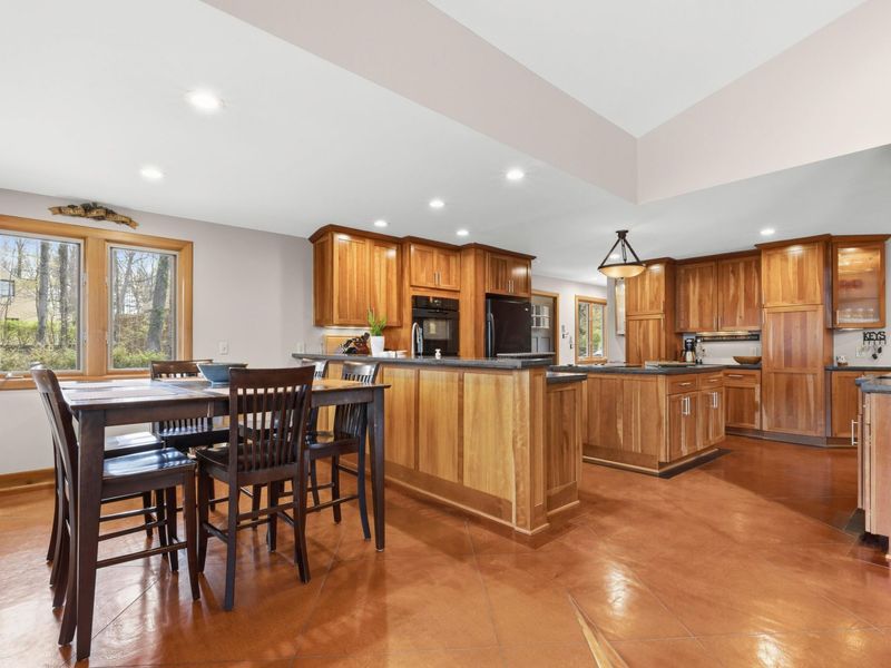 7860 Schott Road , Westerville, OH 43081 Photo 19