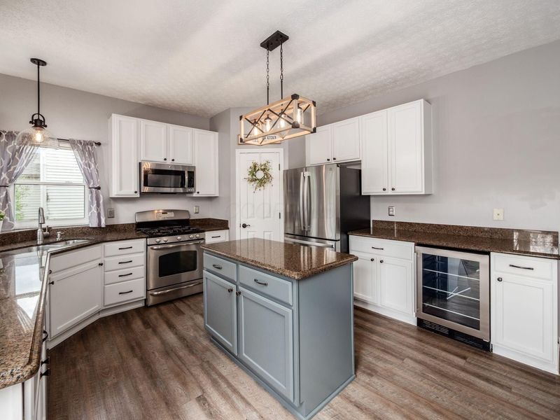 1328 Royal Oak Drive, Lewis Center, OH 43035 Photo 11