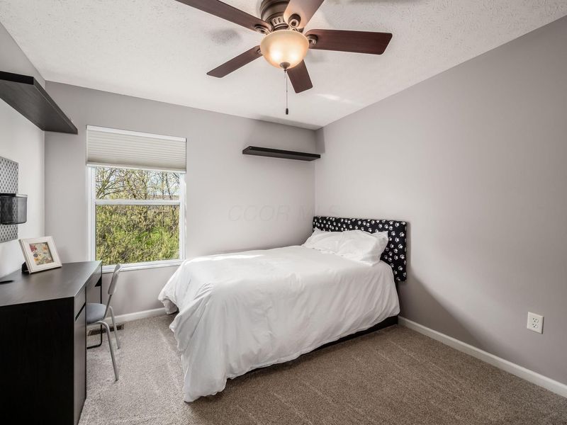 1328 Royal Oak Drive, Lewis Center, OH 43035 Photo 25