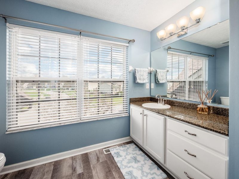 1328 Royal Oak Drive, Lewis Center, OH 43035 Photo 26