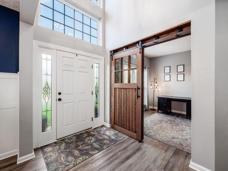 1328 Royal Oak Drive, Lewis Center, OH 43035 Photo 3