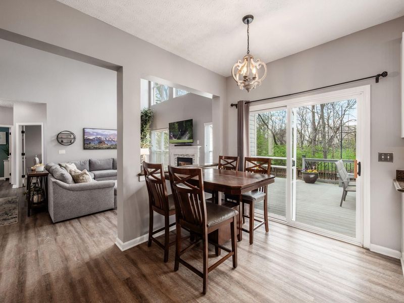 1328 Royal Oak Drive, Lewis Center, OH 43035 Photo 9