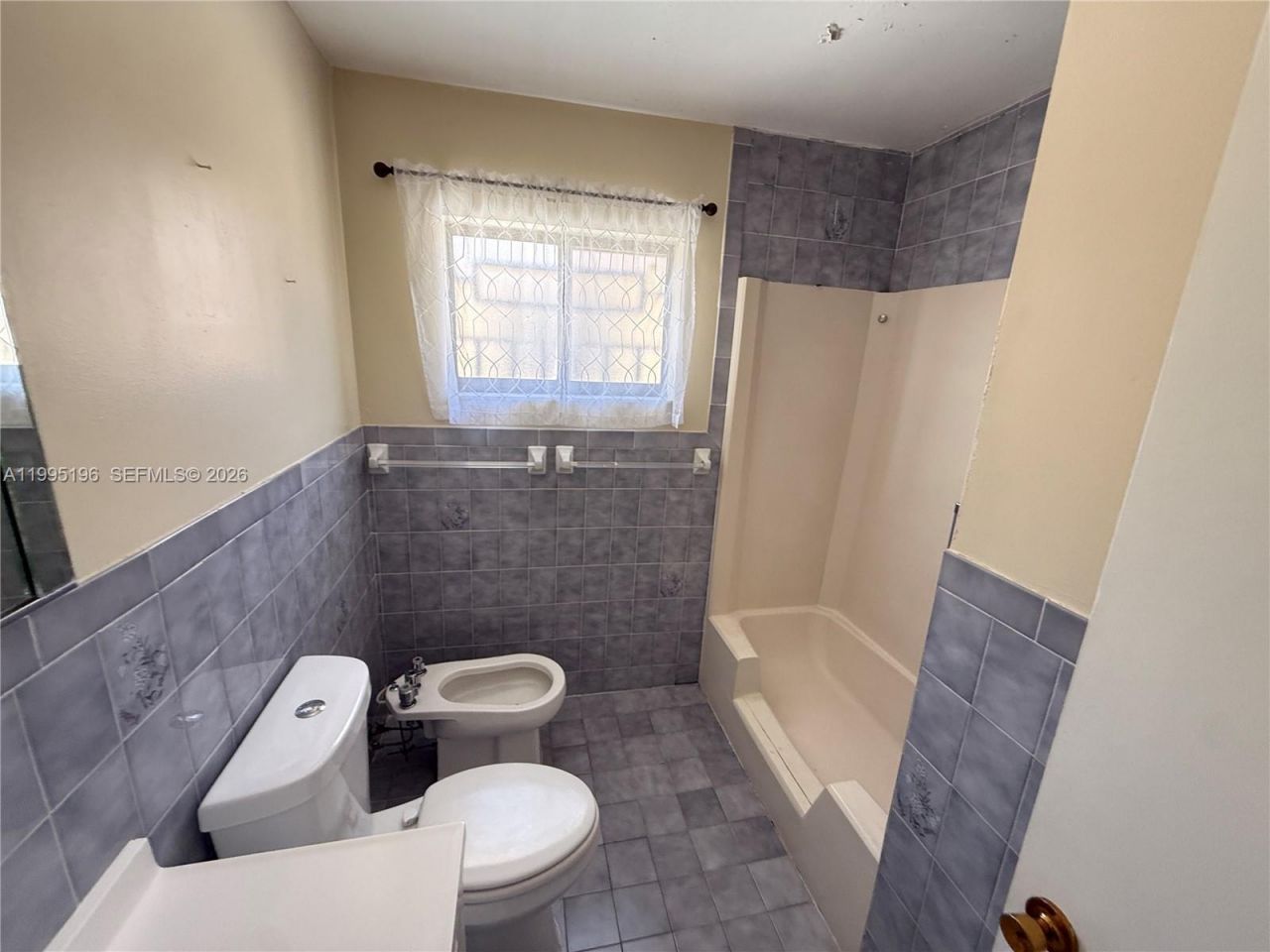 4191 W 18 Ave , Unit 4191, Hialeah, FL 33012 Photo