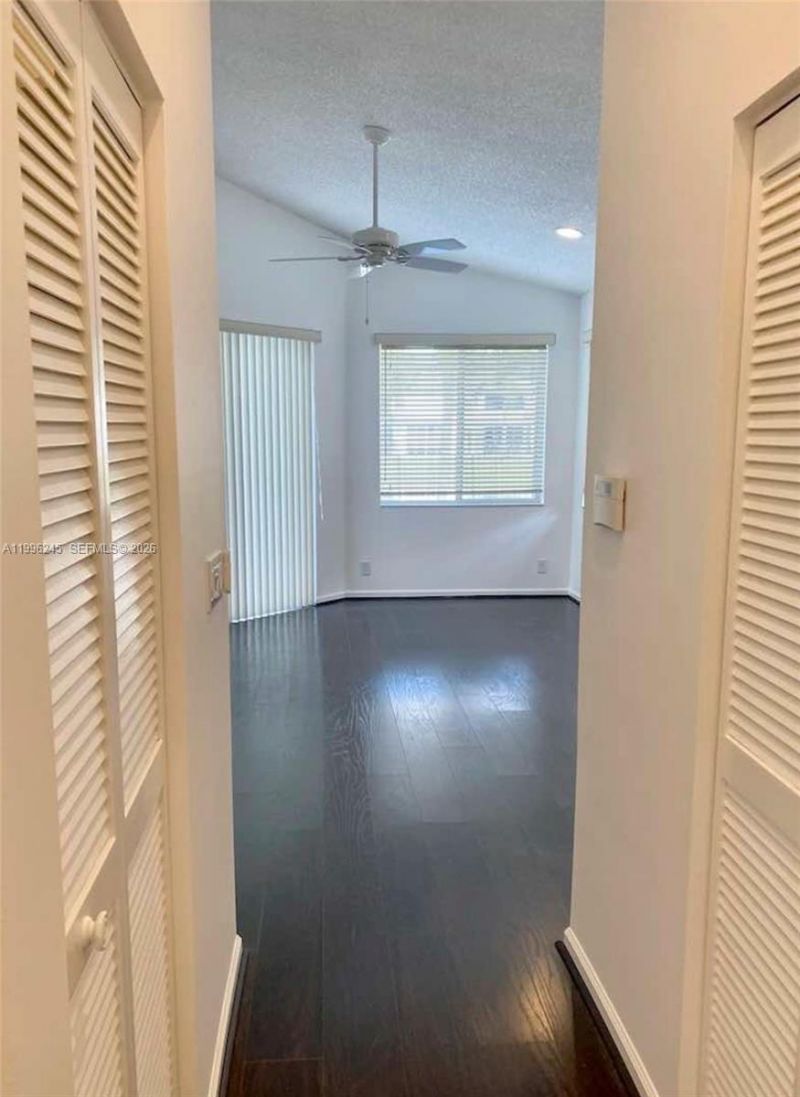3066 Lakewood Cir, Weston, FL 33332 Photo