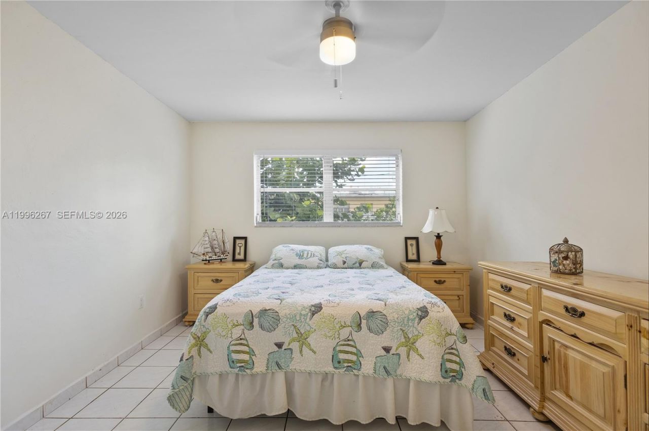 730 Pennsylvania Ave , Unit 210, Miami Beach, FL 33139 Photo