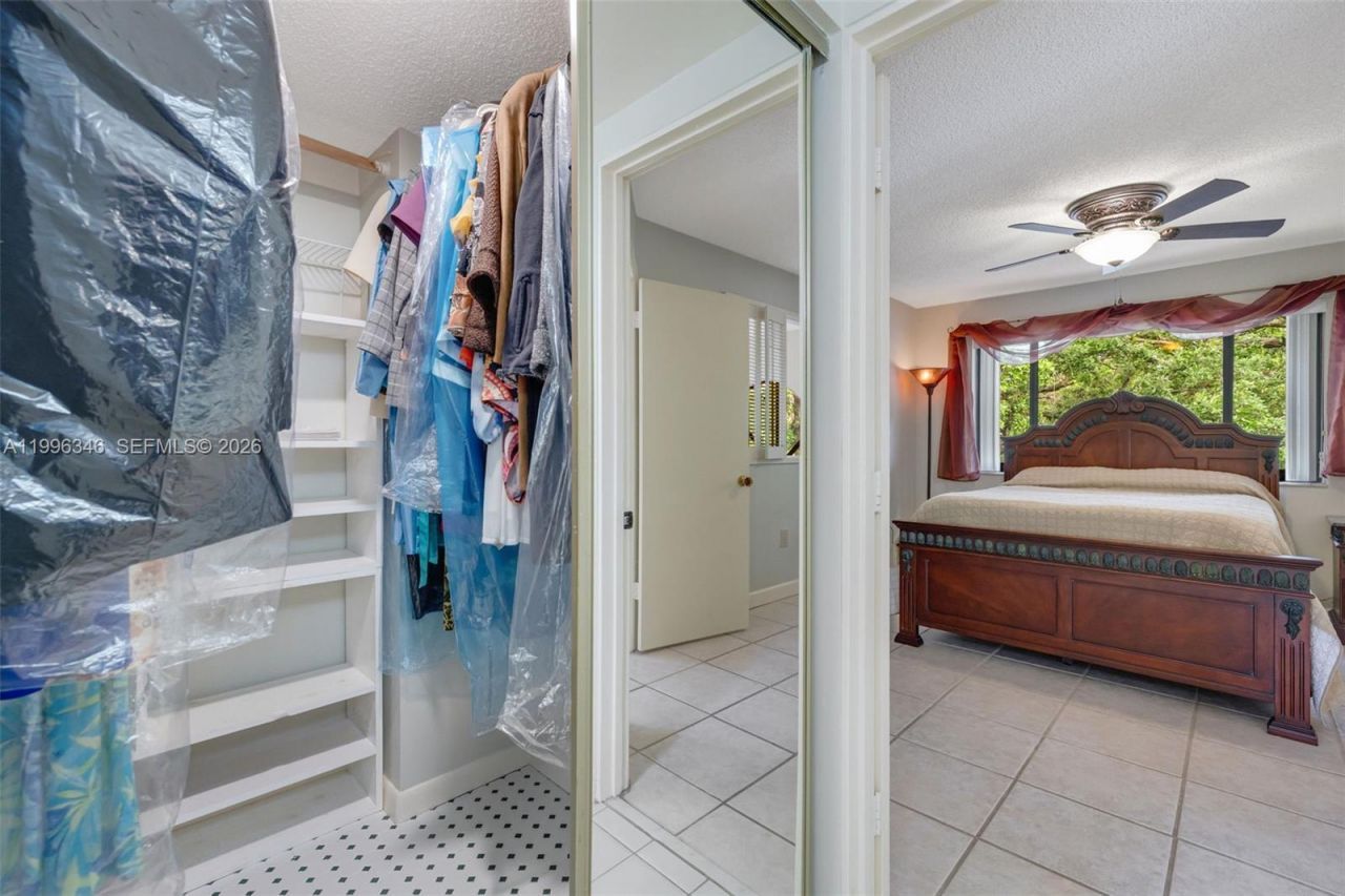 15485 N Miami Lakeway N, Unit 208-2, Miami Lakes, FL 33014 Photo
