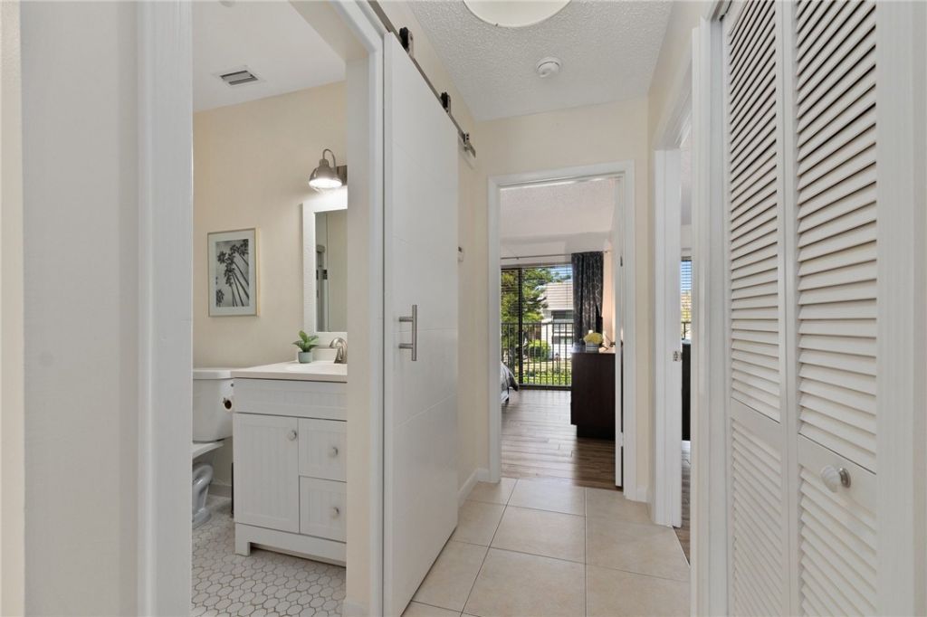 3212 S Lakeview Circle, Unit 10205, Fort Pierce, FL 34949 Photo