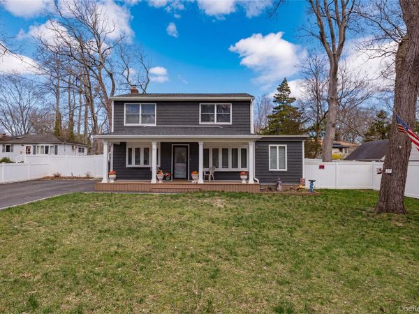 27 Half Mile Road, Middle Island, NY 11953