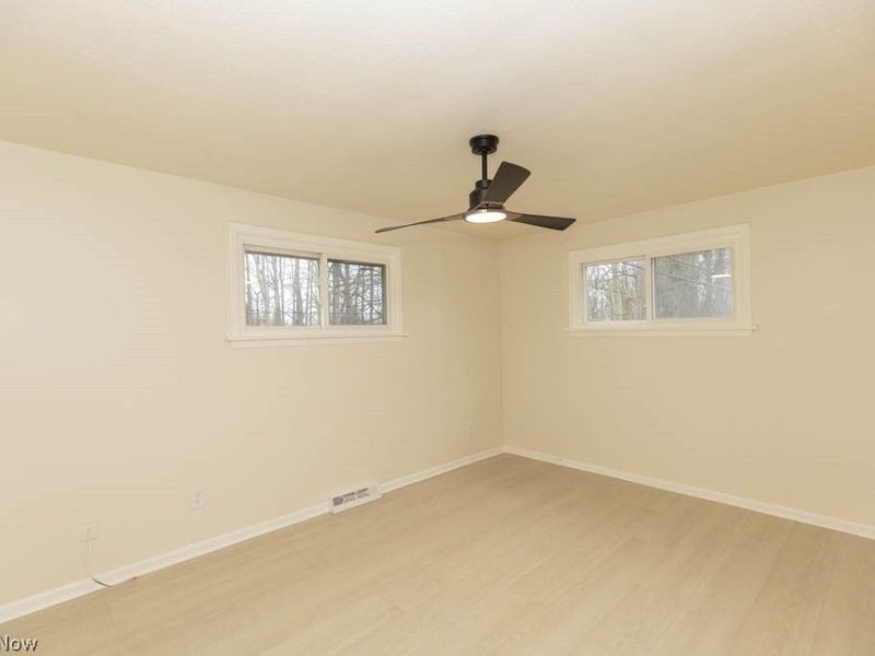 4381 Lucille Avenue, South Euclid, OH 44121 Photo 11