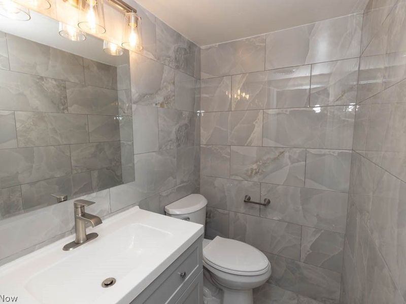 4381 Lucille Avenue, South Euclid, OH 44121 Photo 17