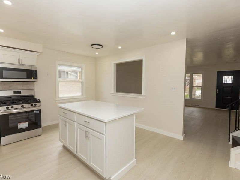 4381 Lucille Avenue, South Euclid, OH 44121 Photo 5