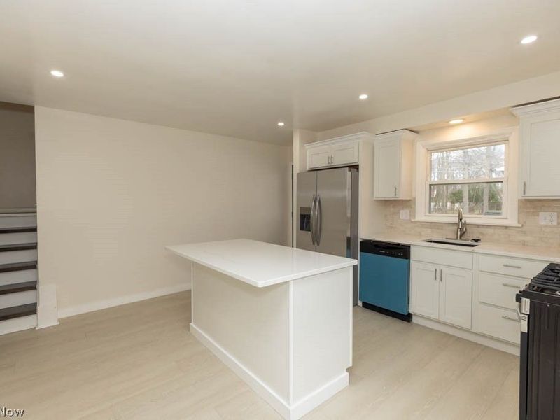 4381 Lucille Avenue, South Euclid, OH 44121 Photo 7