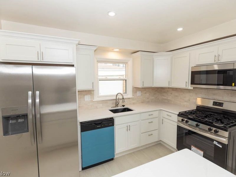 4381 Lucille Avenue, South Euclid, OH 44121 Photo 8