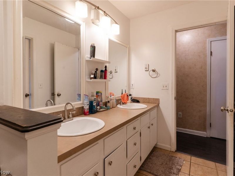 2765 Mcmackin Road , Madison, OH 44057 Photo 16