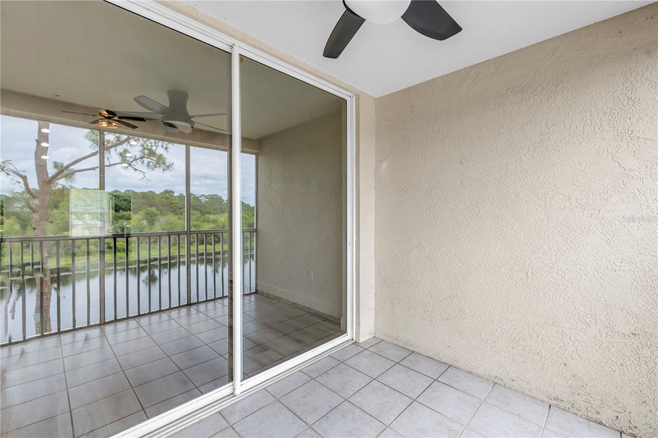 8350 Wingate Drive, Unit 925, Sarasota, FL 34238 Photo