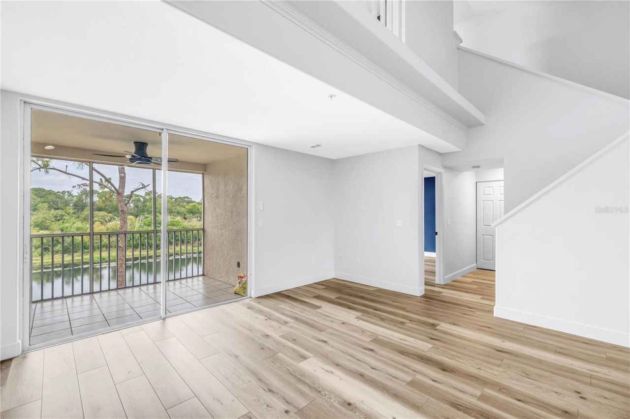 8350 Wingate Drive, Unit 925, Sarasota, FL 34238 Photo