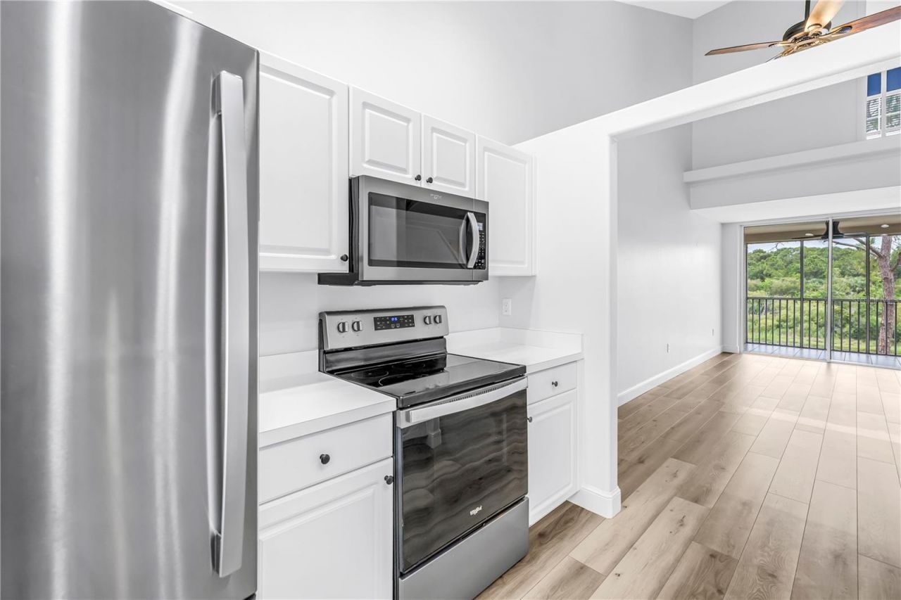 8350 Wingate Drive, Unit 925, Sarasota, FL 34238 Photo