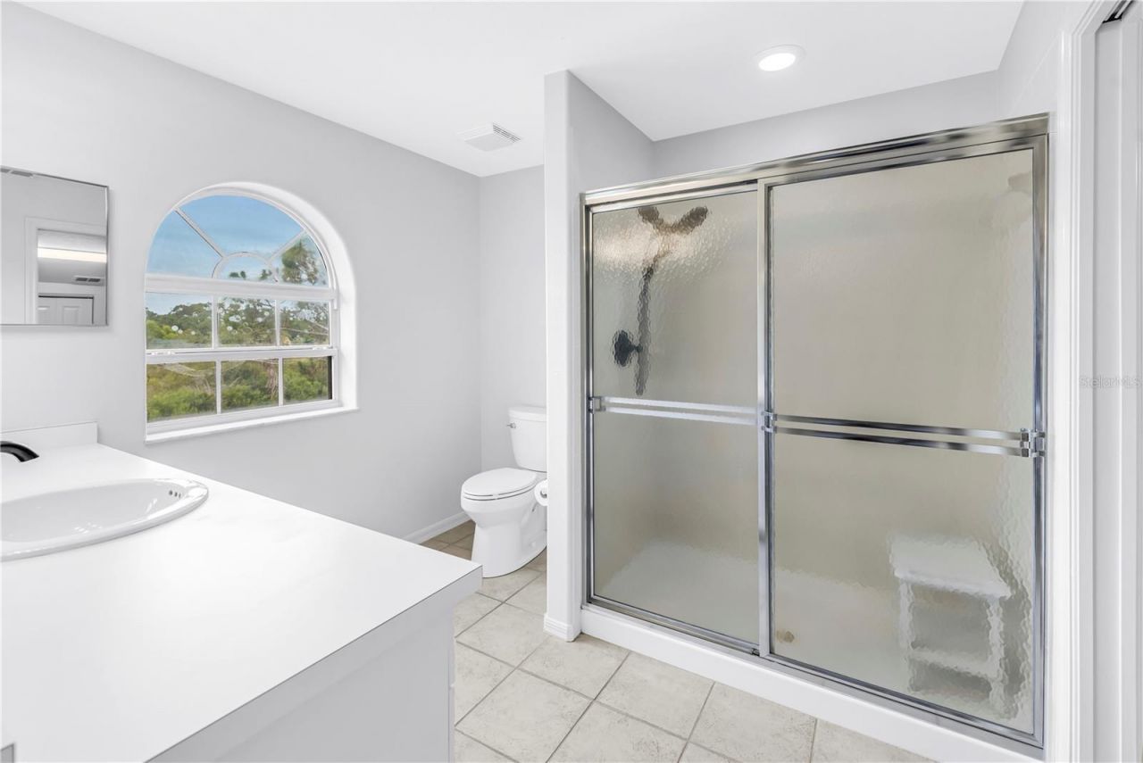 8350 Wingate Drive, Unit 925, Sarasota, FL 34238 Photo