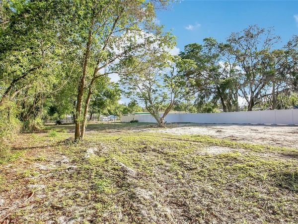 FLOWERS AVE , ORLANDO, FL 32825