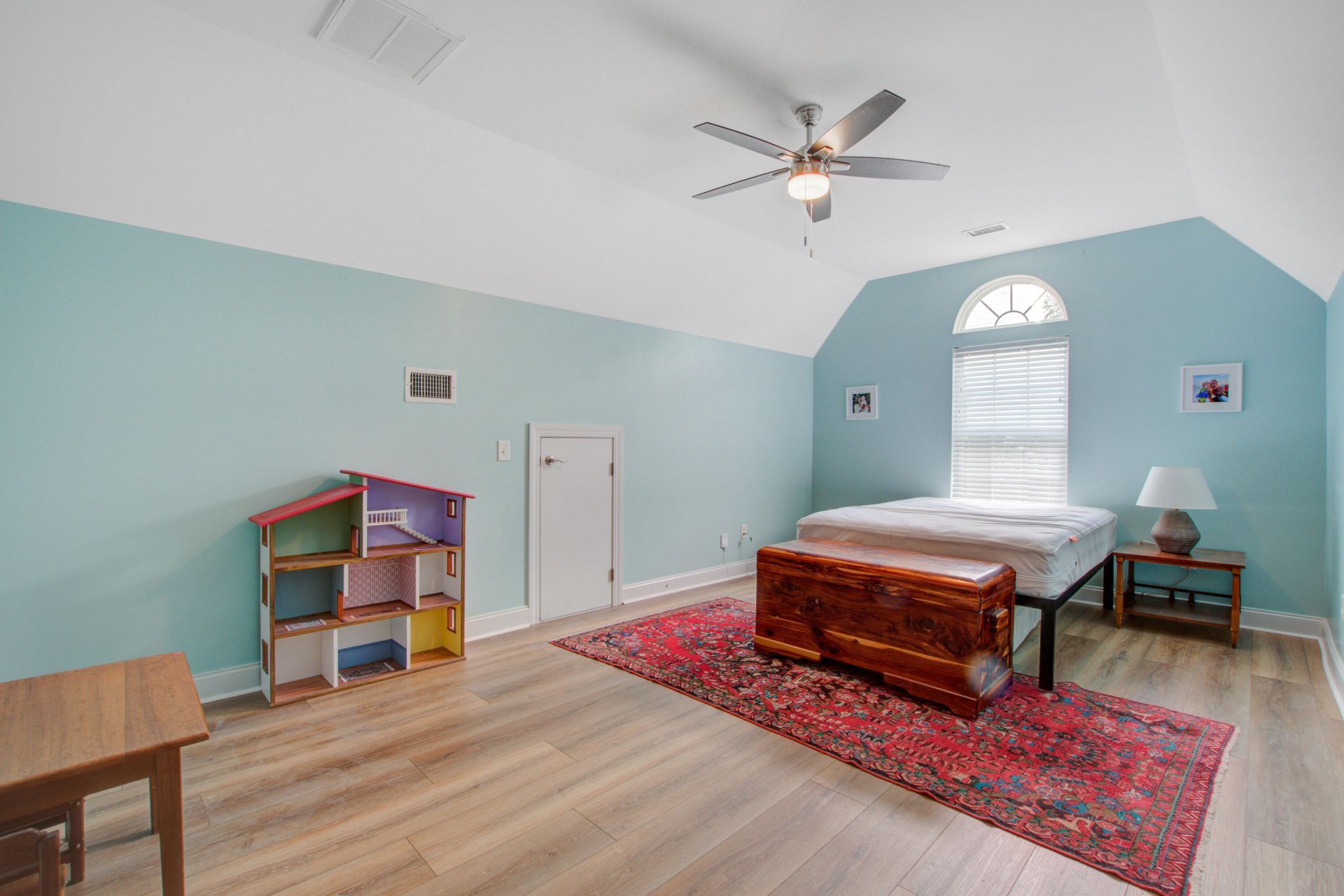 103 Stonewall Court Photo 28