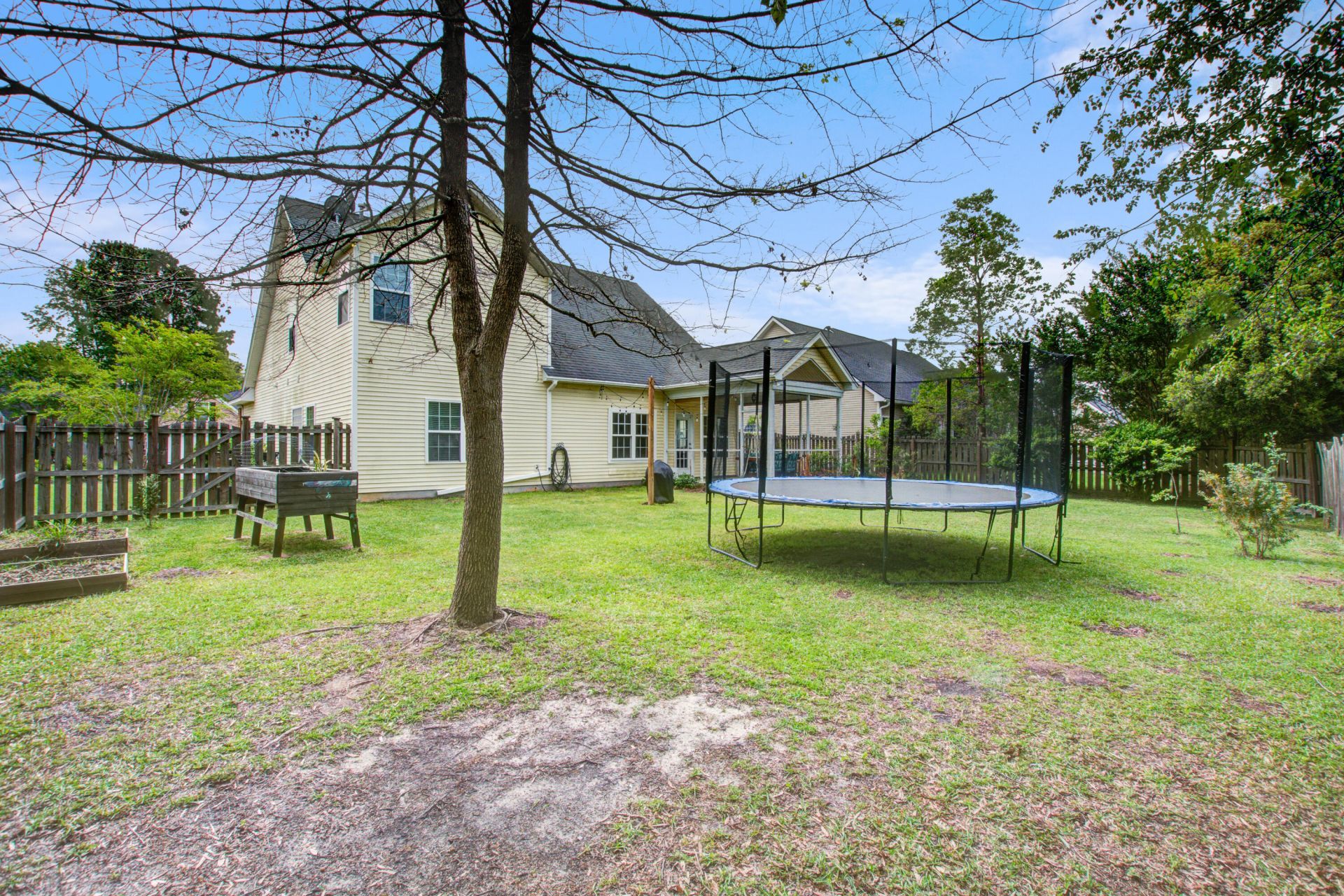 103 Stonewall Court Photo 31