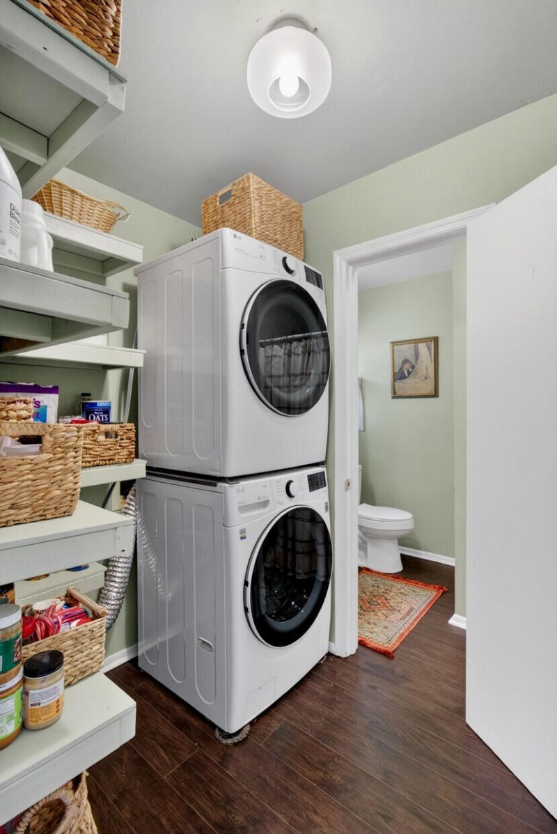 4773 Lysa Avenue Photo 17