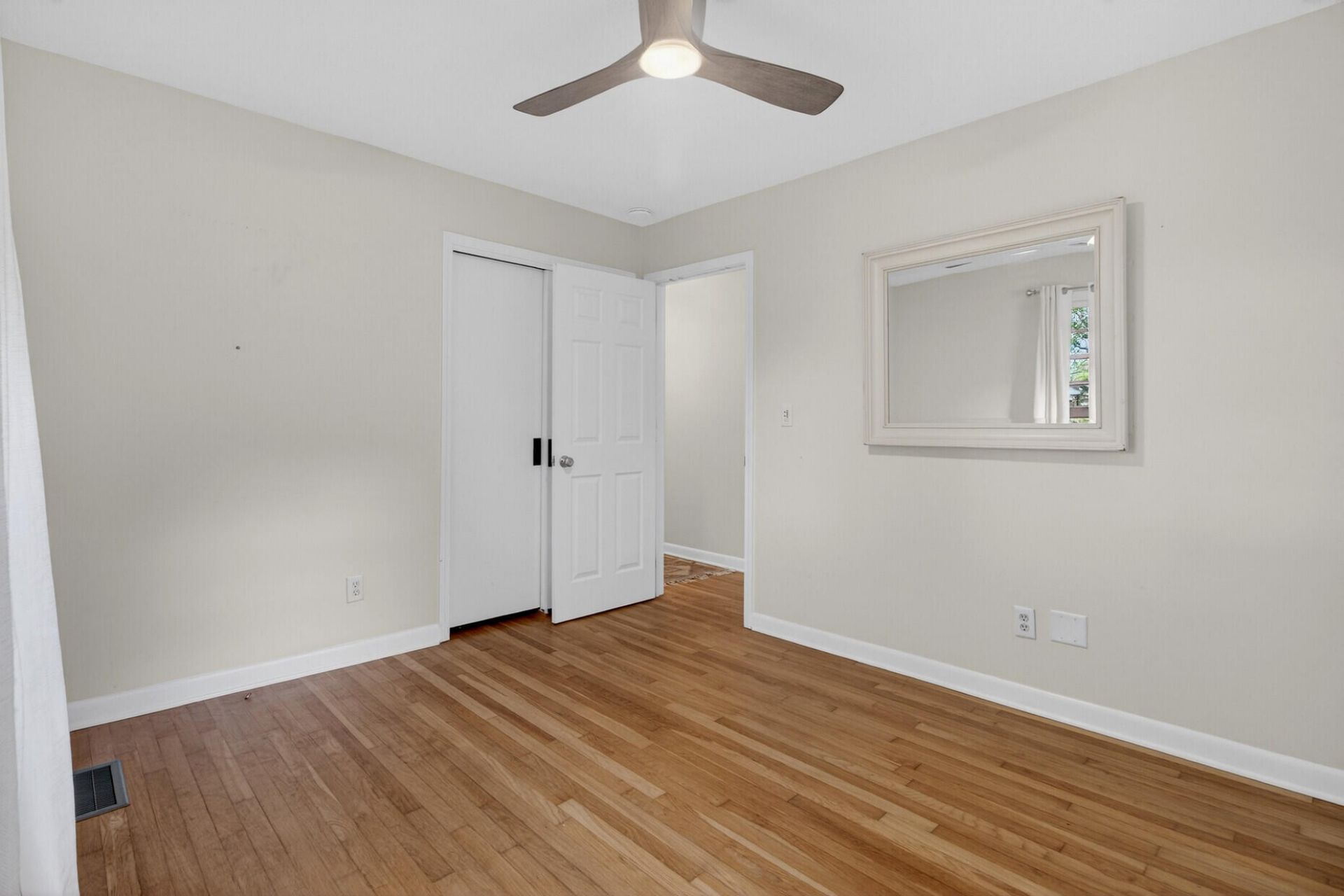 4773 Lysa Avenue Photo 27