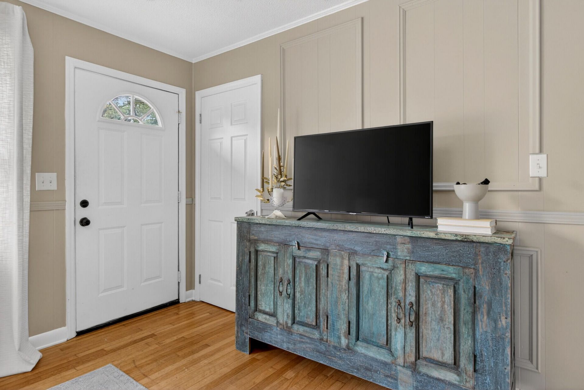 4773 Lysa Avenue Photo 6