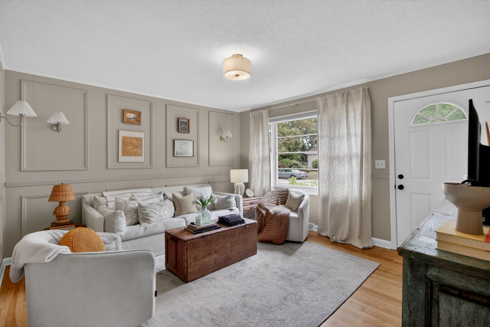 4773 Lysa Avenue Photo 8